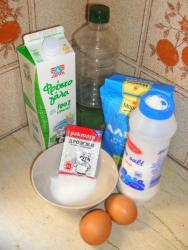 Пышные оладьи на дрожжах и молоке