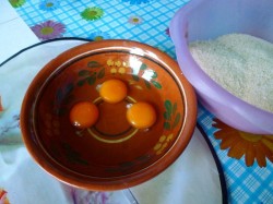 Оладьи из чёрствого хлеба - шаг 4