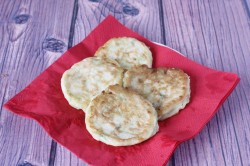 Оладьи из кабачков на кефире - шаг 8