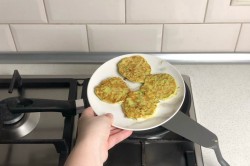 Оладьи из кабачков на сковороде