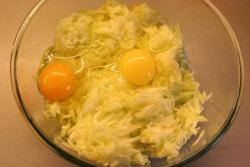 Оладушки кабачковые - шаг 4