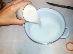 название картинки Оладьи на ряженке пышные быстро и вкусно