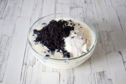 Оладьи с маком - шаг 4 Оладьи с маком - шаг 4