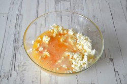 Оладьи с творогом на кефире