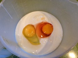 Оладьи с яблоками и бананами на кефире