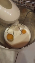 Оладушки сырные бездрожжевые  на молоке