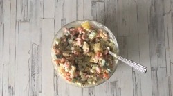 Салат Оливье с креветками - шаг 7