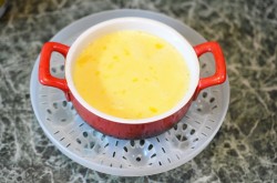 Омлет на пару в мультиварке - шаг 7