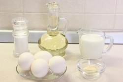 Омлет в духовке пышный как в детском саду - шаг 1 Омлет в духовке пышный как в детском саду - шаг 1