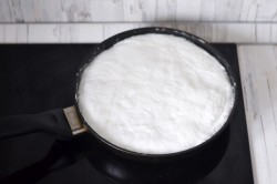 Воздушный омлет на сковороде