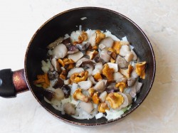 Омлет с грибами