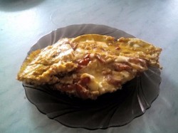 название картинки Омлет с помидорами и сельдереем