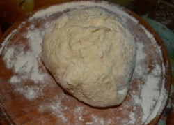 Осетинский пирог с картошкой и сулугуни