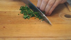 Острая закуска из баклажанов с помидорами