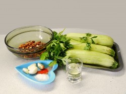 название картинки Кабачки по грузински с грецкими орехами