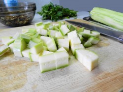 название картинки Кабачки по грузински с грецкими орехами