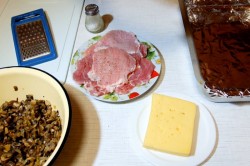 название картинки Отбивная свиная под сыром с грибами