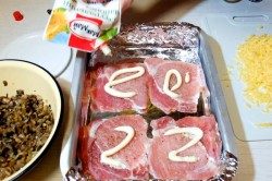 название картинки Отбивная свиная под сыром с грибами