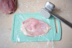 Отбивные с помидором и сыром в духовке