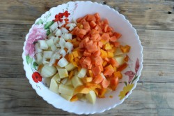 название картинки Овощи в тыкве запеченные в духовке