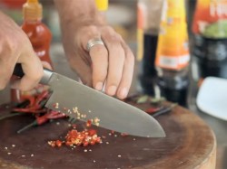 Овощная куриная лапша вок - шаг 2 Овощная куриная лапша вок - шаг 2