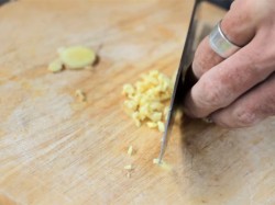 Овощная куриная лапша вок - шаг 8 Овощная куриная лапша вок - шаг 8