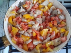 название картинки Постное овощное рагу из баклажанов с грибами и овощами
