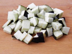 Овощное рагу: кабачки, баклажаны, картофель