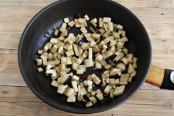 название картинки Овощное рагу с баклажанами и кабачками