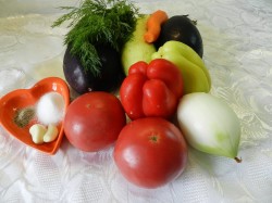 Овощное рагу с баклажанами в мультиварке