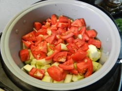 Овощное рагу с баклажанами в мультиварке