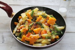 Овощное рагу с фасолью стручковой - шаг 5