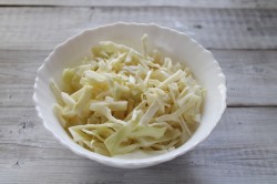 название картинки Овощное рагу с курицей с капустой и картошкой