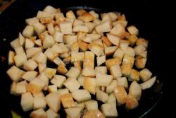 Овощное рагу с тушеной курицей кабачками и картошкой