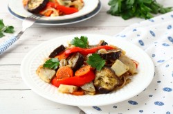 название картинки Овощи запеченные в рукаве в духовке