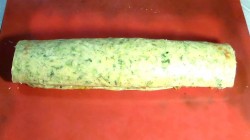 название картинки Овощной рулет из кабачков с сыром