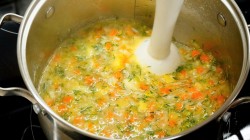 название картинки Овощной суп на рыбном бульоне заправочный