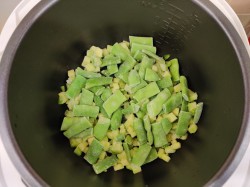 Овощной суп в мультиварке