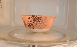 Овсянка в микроволновке на молоке