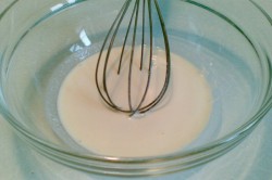 Овсяные блины с чесноком - шаг 3 Овсяные блины с чесноком - шаг 3