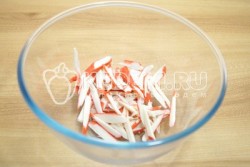 название картинки Салат Палочка-выручалочка с крабовыми палочками