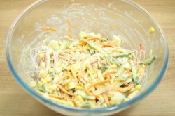 название картинки Салат Палочка-выручалочка с крабовыми палочками