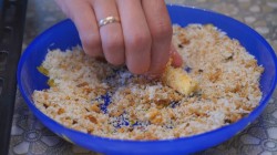 Острые палочки из кабачков в хрустящем кляре - шаг 4 Острые палочки из кабачков в хрустящем кляре - шаг 4