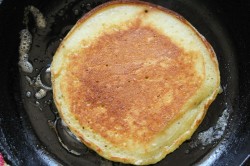 Панкейки кефирные - шаг 9 Панкейки кефирные - шаг 9