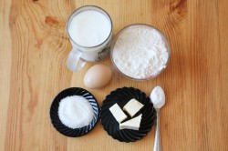 Панкейки кефирные - шаг 1 Панкейки кефирные - шаг 1