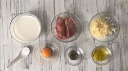 название картинки Паста карбонара с беконом и сливками классическая