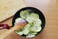 Паста с цукини в сливочном соусе - шаг 4 Паста с цукини в сливочном соусе - шаг 4