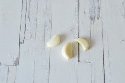 Паста с соусом песто и креветками