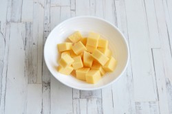 Паста с соусом песто и креветками