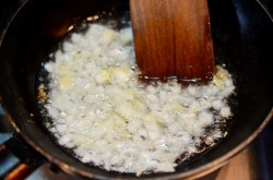 название картинки Печень по строгановски классический